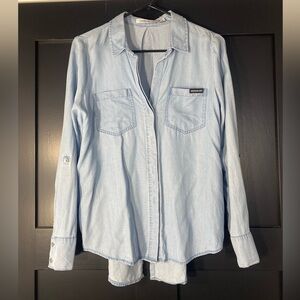 4/$16 Calvin Klein Jeans Top